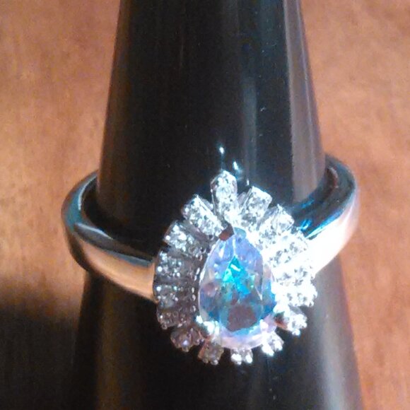 Mercury Mystic Topaz and White Zircon Sterling Silver Snowflake Ring (Size 7) - Picture 2 of 16